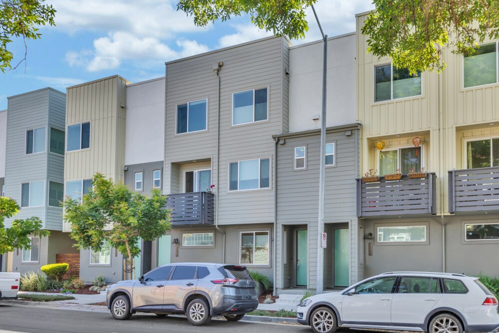 2370 Filbert St, Unit 2370 Filbert St in Oakland, CA - Building Photo