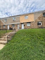 4905 Chalgrove Ave in Baltimore, MD - Building Photo