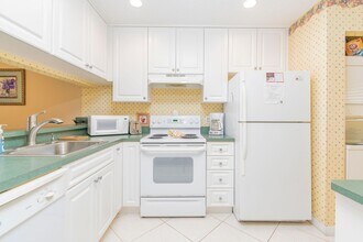 353 S US Hwy 1, Unit F407 in Jupiter, FL - Foto de edificio - Building Photo