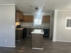9308 Tiffany Terrace in Tampa, FL - Building Photo - Building Photo