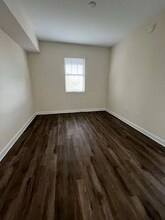 8803 NW 41st St in Doral, FL - Building Photo - Building Photo