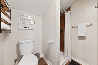 110 Eglin Pkwy SE in Fort Walton Beach, FL - Building Photo - Building Photo