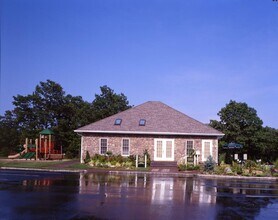 10 Neal Path in Centereach, NY - Building Photo - Building Photo