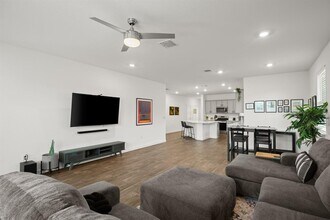 3024 Egan Dr in Pflugerville, TX - Building Photo - Building Photo