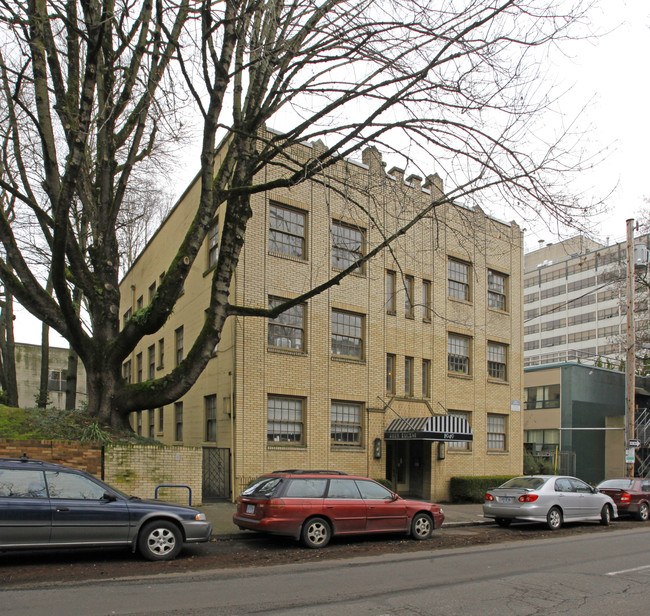 Park Regent in Portland, OR - Building Photo - Building Photo