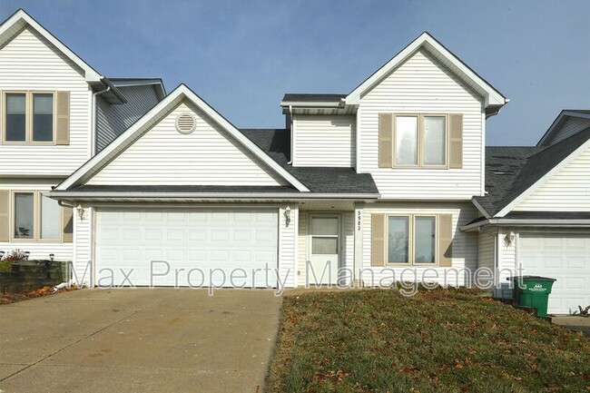 5903 Townsend Ave in Urbandale, IA - Building Photo - Building Photo