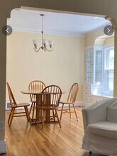 2211 Eldred Ave, Unit Eldred Lower in Lakewood, OH - Foto de edificio - Building Photo