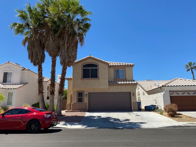 property at 1905 Klamath Falls Way