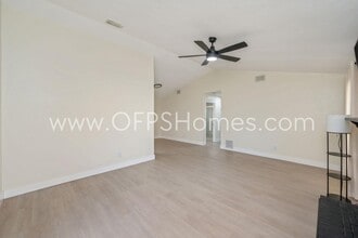 211 Indian Oaks Dr in Destin, FL - Building Photo - Building Photo