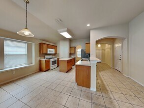 1905 Sharpsbury Dr in Euless, TX - Building Photo - Building Photo