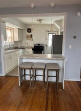 75-84 180th St in Queens, NY - Foto de edificio - Building Photo