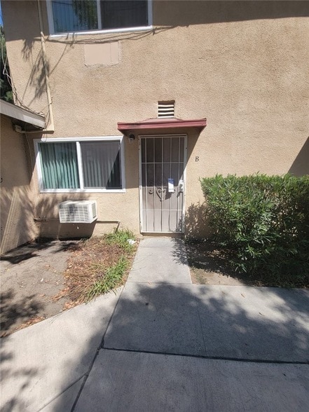 property at 4505 Canoga St