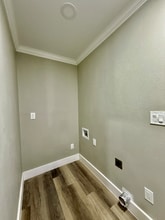121 W Kerr Ave in Lufkin, TX - Building Photo - Building Photo