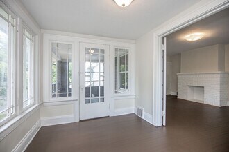 3250 Berkshire Rd in Cleveland Heights, OH - Building Photo - Building Photo