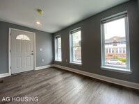 5606 Florence Ave photo'