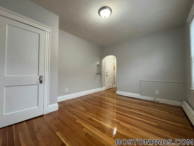 38 Estes St in Lynn, MA - Building Photo - Building Photo