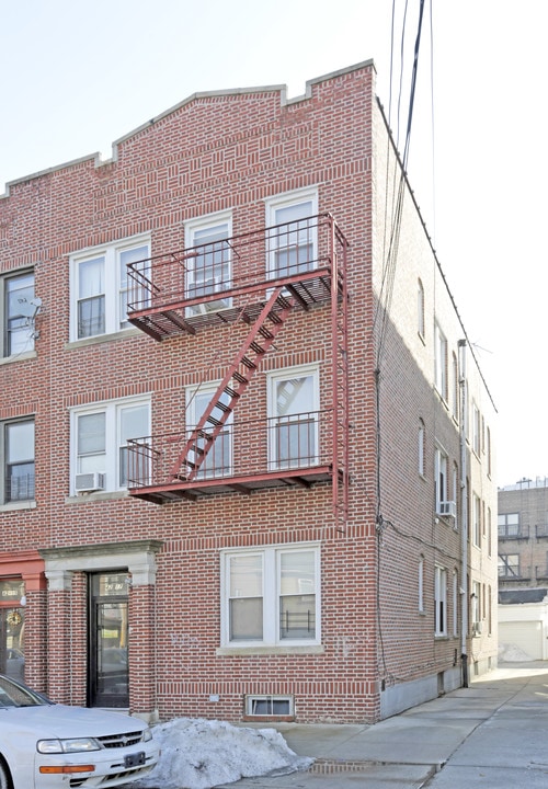 42-17 164th St in Flushing, NY - Foto de edificio