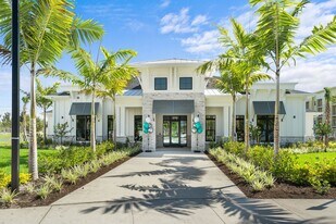 Oasis at Surfside in Cape Coral, FL - Building Photo