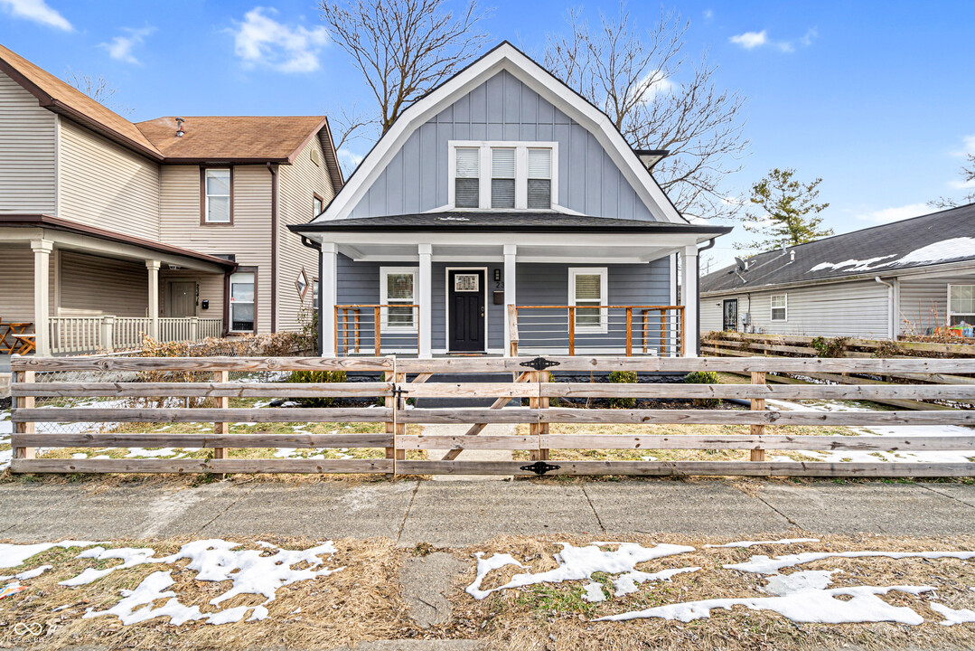 2337 N Kenwood Ave in Indianapolis, IN - Building Photo