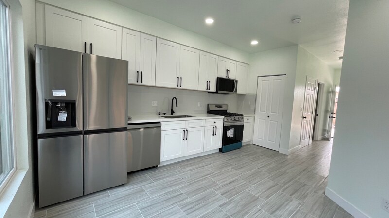 2579 Fairmount Ave in San Diego, CA - Building Photo