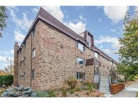 2446 Aldrich Ave S in Minneapolis, MN - Building Photo - Building Photo