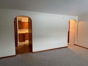 1115 Lake St in Girard, PA - Building Photo - Building Photo