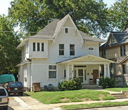 105 Evergreen St in Memphis, TN - Building Photo - Building Photo