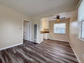 4739 Bayard St-Unit -4739 Bayard St in San Diego, CA - Building Photo - Building Photo