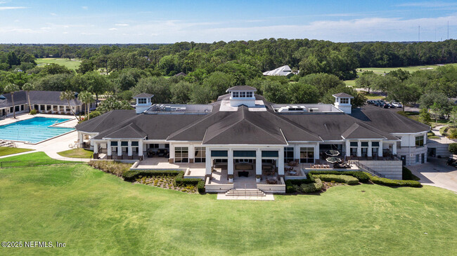 property at 7987 Hollyridge Rd