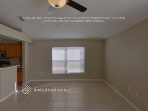 12636 Lake Vista Dr in Gibsonton, FL - Building Photo - Building Photo