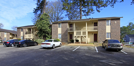 Baytree Manor in Valdosta, GA - Building Photo - Building Photo