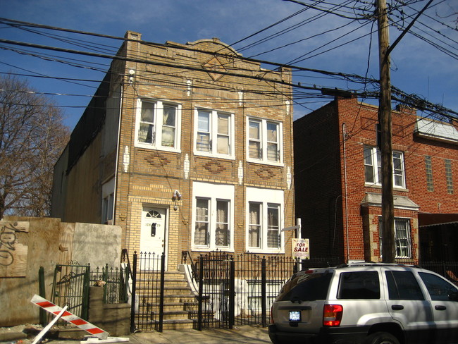 10429 38th Ave in Corona, NY - Building Photo - Building Photo