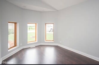 1219 Blackhawk Dr in University Park, IL - Foto de edificio - Building Photo