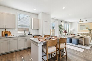 YardHomes Trailside in Pflugerville, TX - Building Photo