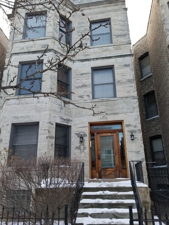 3706 N Magnolia Ave-Unit -2 in Chicago, IL - Building Photo