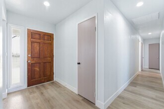 8416 E American Ave in Del Rey, CA - Building Photo - Building Photo