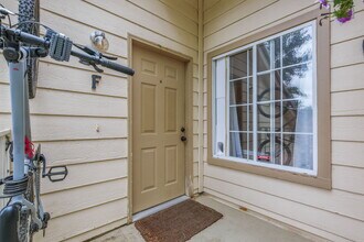 6076 Gunbarrel Ave, Unit F in Boulder, CO - Building Photo - Building Photo