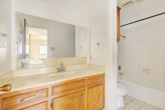 property at 1006 Bolton Dr