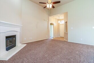 12817 Dorset Dr in Fort Worth, TX - Building Photo - Building Photo