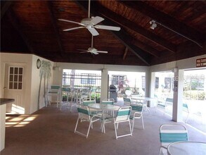 3038 Eastland Blvd in Clearwater, FL - Building Photo - Building Photo