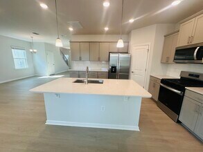 520 Providence Spgs Ln in Fuquay Varina, NC - Building Photo - Building Photo