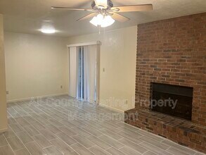 4511 SW 71st Terrace in Gainesville, FL - Building Photo - Building Photo