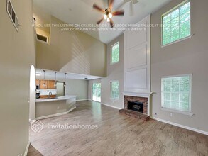 320 Birchmere Close SW in Atlanta, GA - Building Photo - Building Photo