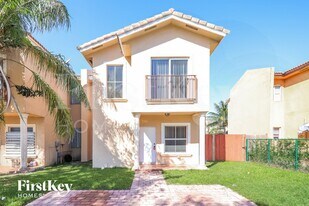 664 SW 7th Terrace in Florida City, FL - Building Photo