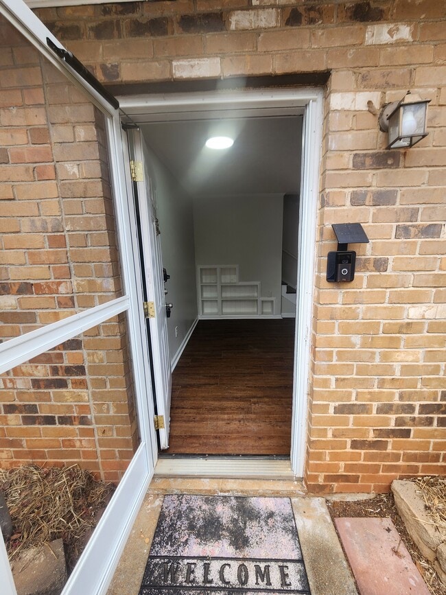 780 Glynn Oaks Dr in Clarkston, GA - Building Photo - Building Photo