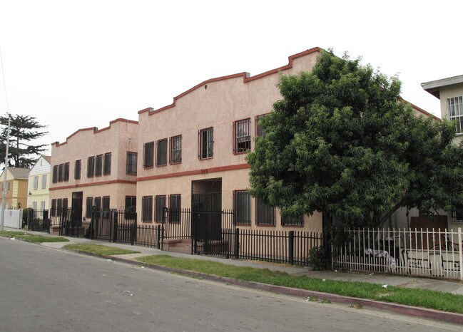 307-309 W Magnolia St in Compton, CA - Foto de edificio - Building Photo