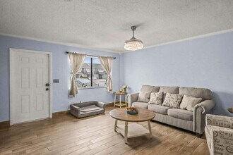 901 Riverside Dr in Greenacres, FL - Building Photo - Building Photo