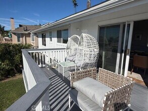 2145 McRae Dr in Los Angeles, CA - Building Photo - Building Photo