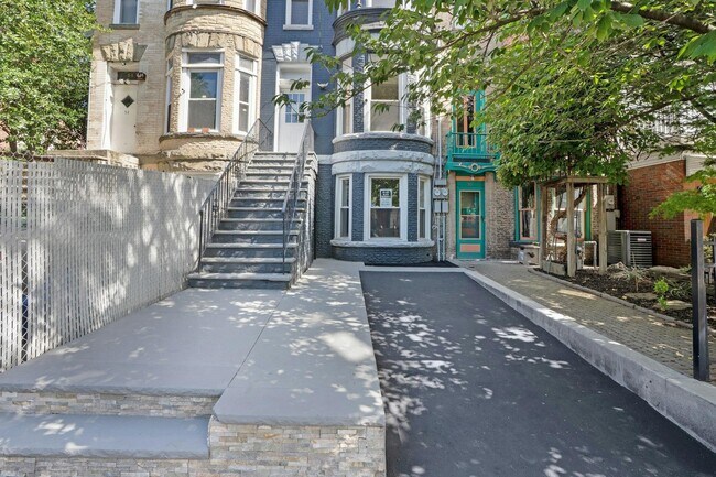 52 BRINKERHOFF St in Jersey City, NJ - Building Photo - Building Photo