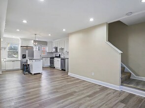 103 N Athol Ave in Baltimore, MD - Building Photo - Building Photo